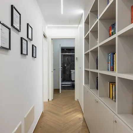 Hezio Casa de hóspedes 4*
